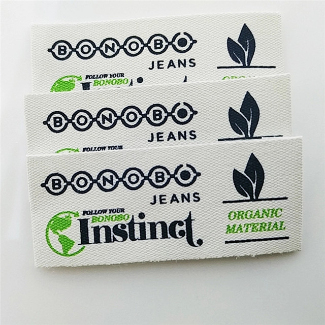 High Density Flat Silk Screen Printing Labels Garments Label For Cloth 