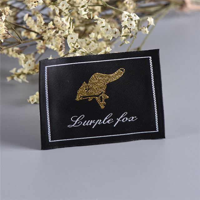 Custom Woven Labels and Clothing Tags