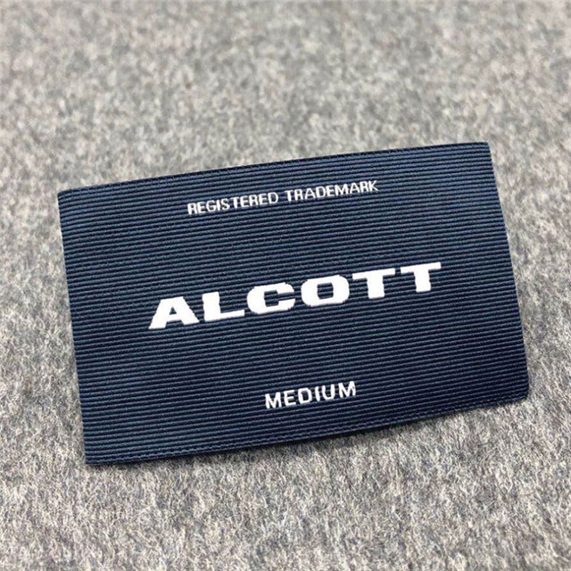 All Kinds of Textile Accessories Woven Label Custom Clothing Size Label