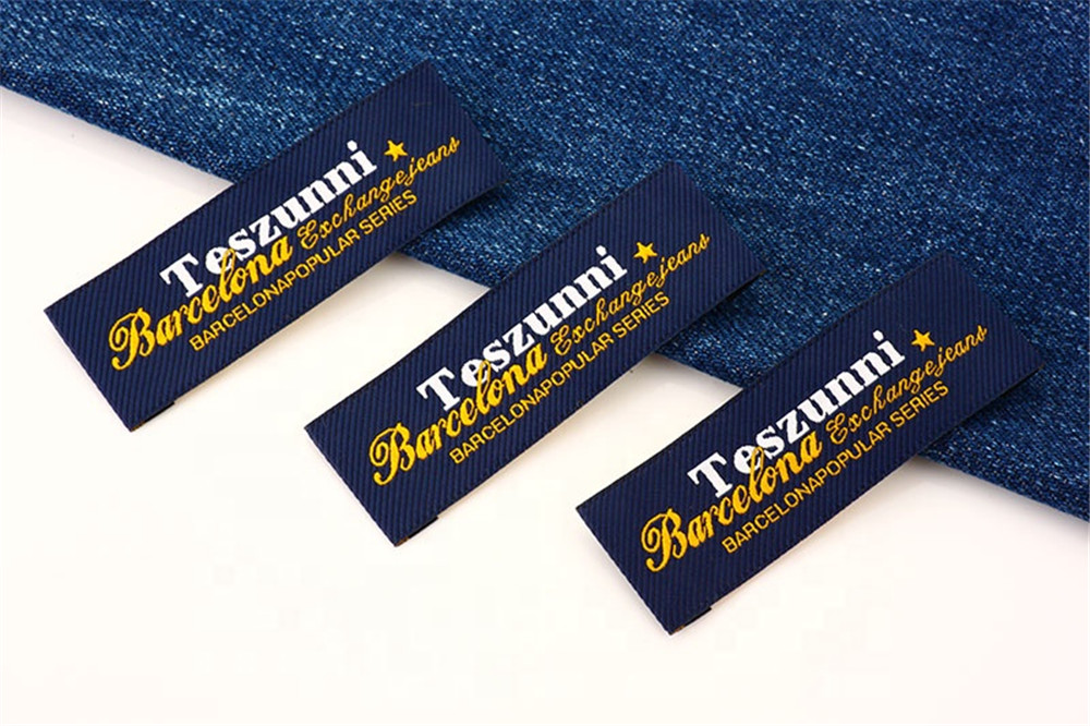 Custom Clothing Tags Label