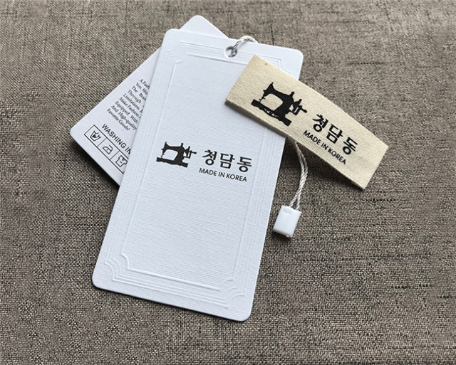 Beautiful Korean Garment Hangtag PVC Tag Embossing Bronzing Carboard Free Design Trademark