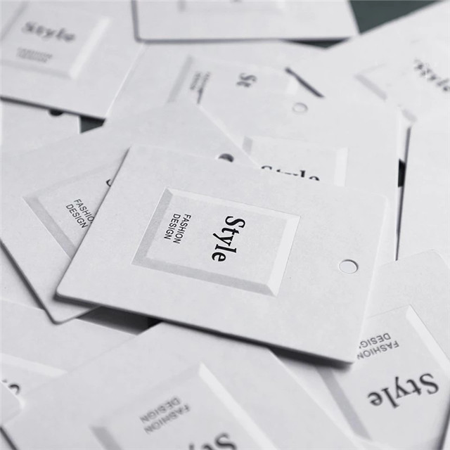 Labels Producer Custom 3d Emboss Logo Hang Tag With Silver Foil