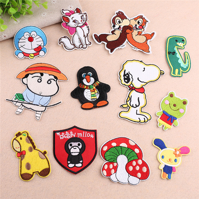Custom Label Garment Embroidery Patch Fashion Woven Labels for Clothing 