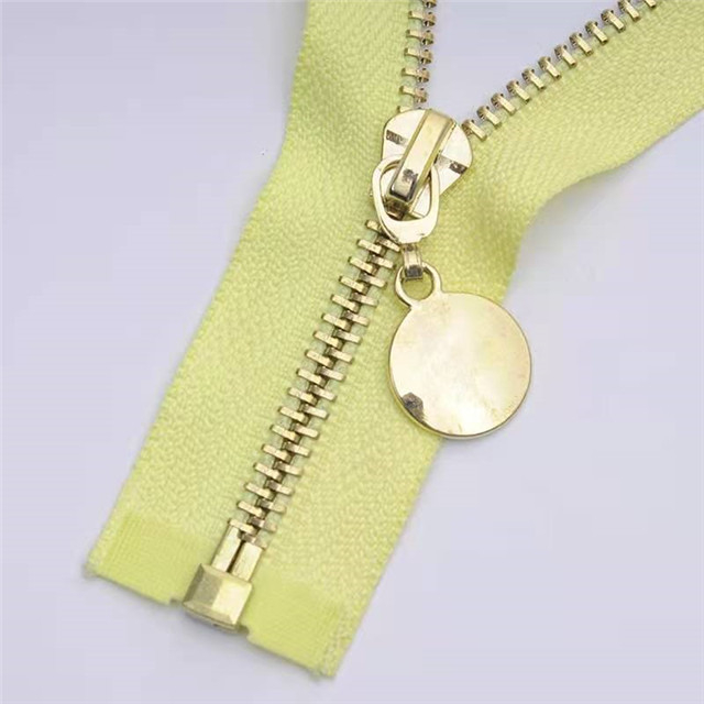 Factory Direct Selling Clothing Metal Zipper for Jacket Down Coat 