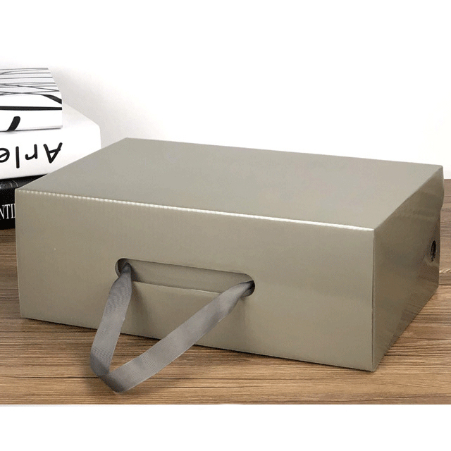 Manufacturers Custom-made Baby Portable Shoe Box Environmental Kraft Paper Shoes Box for Infants