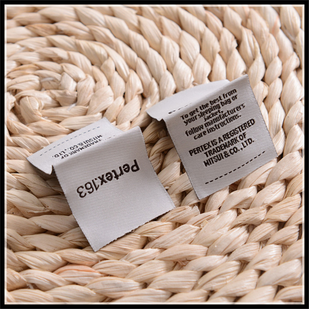 Manufacturer Wholesale Custom Designed Embroidered Woven Label For Garment 