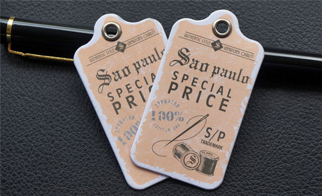 Luxury Matt Lamination Clothing Tags Custom Paper Labels Hang Tags 