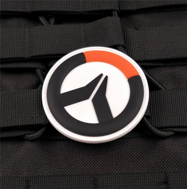 Manufacturer Selling PVC Rubber Soft Badge